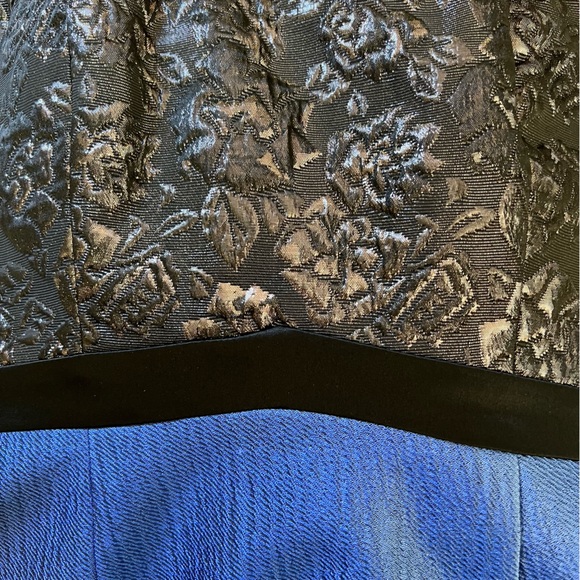 Kay Unger Women’s Silk Blend Textured Cocktail Dress With Spaghetti Straps 2 EUC - Picture 4 of 14